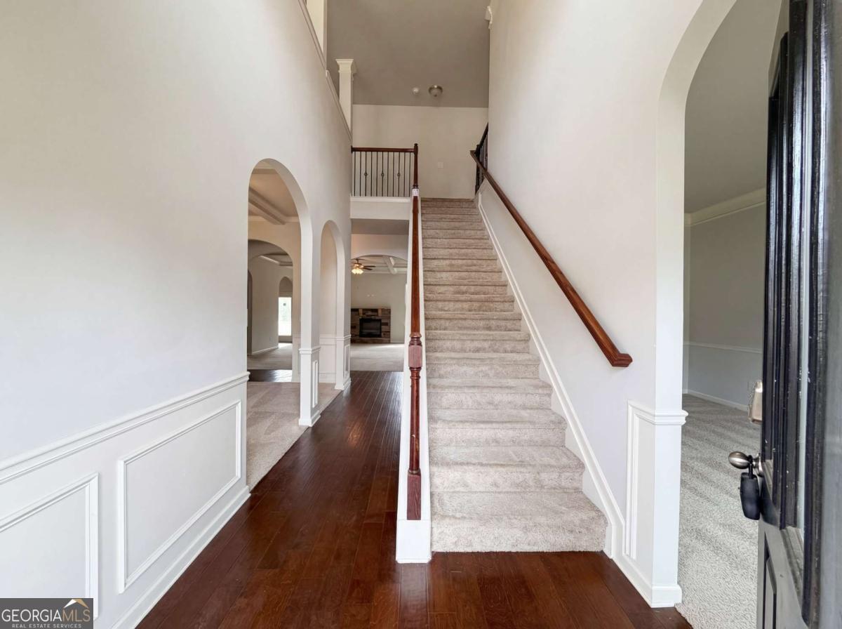 1549 Harlequin WAY
