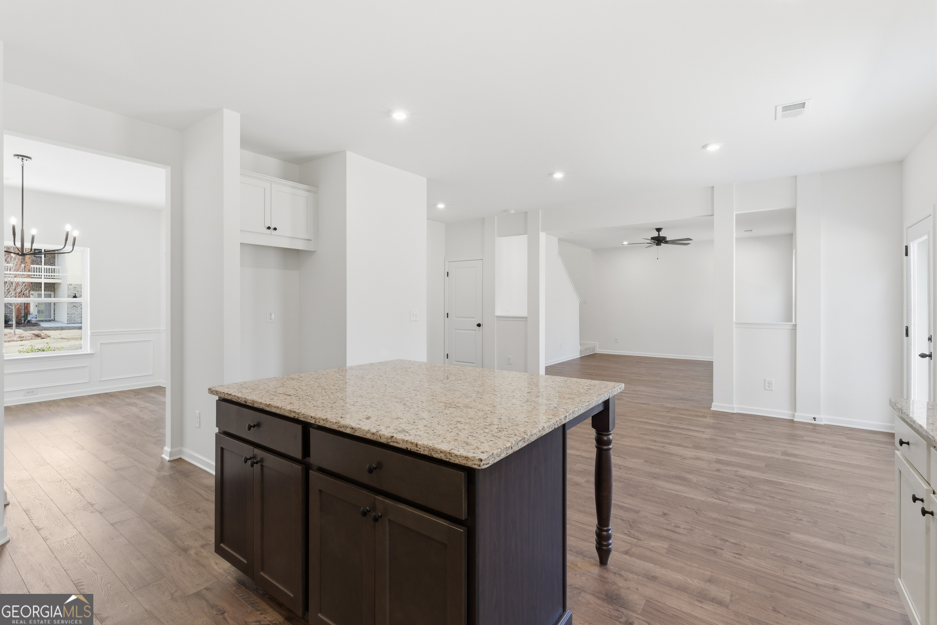 364 Waterbluff DR