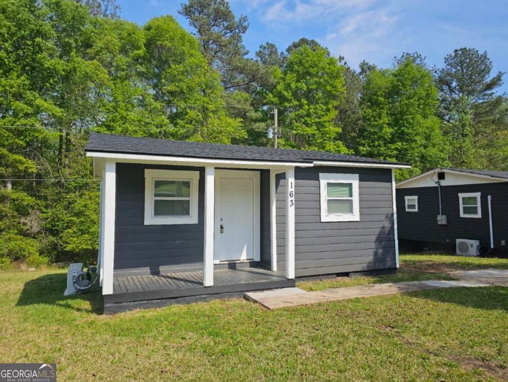 Photo of 163 Kathryn Road, Griffin, GA 30223 (MLS # 10730696)