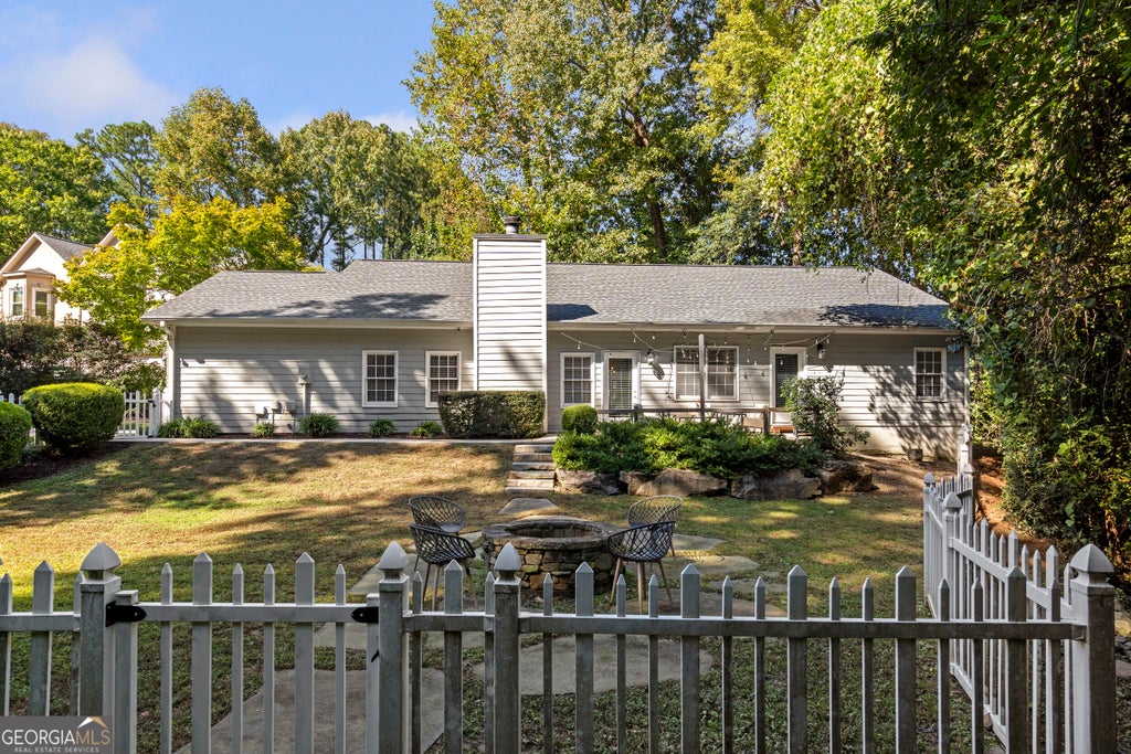 Photo of 2871 Dorby Close NE, Brookhaven, GA 30319 (MLS # 10873629)