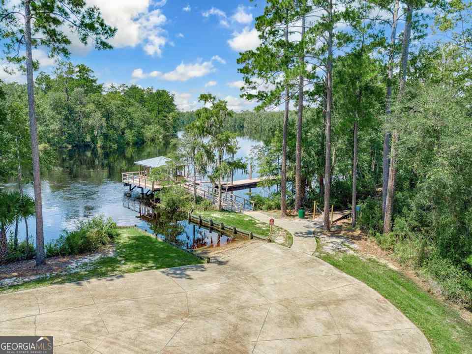 222 Park View LN