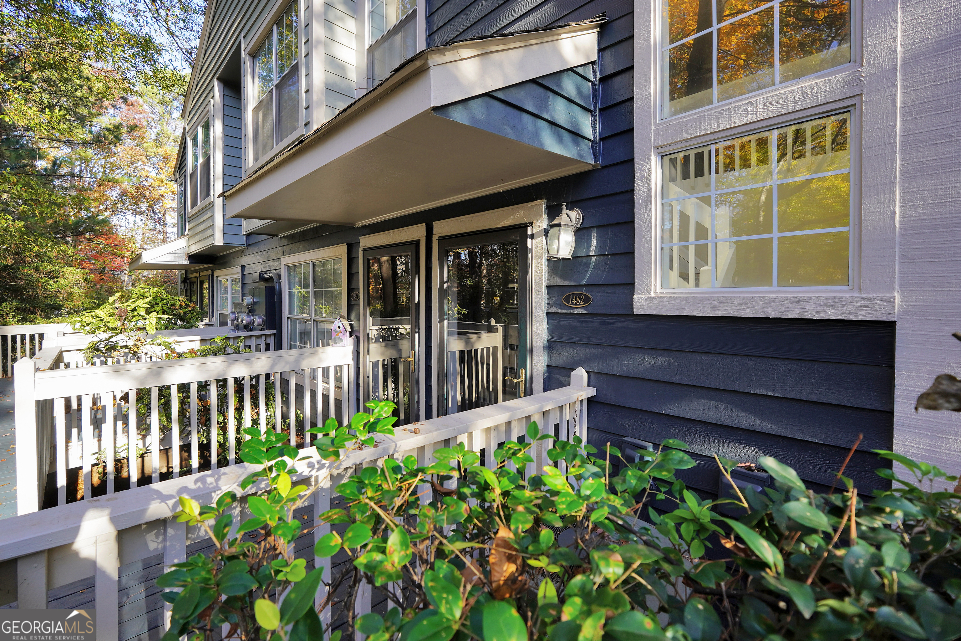 1482 N Crossing CIR NE