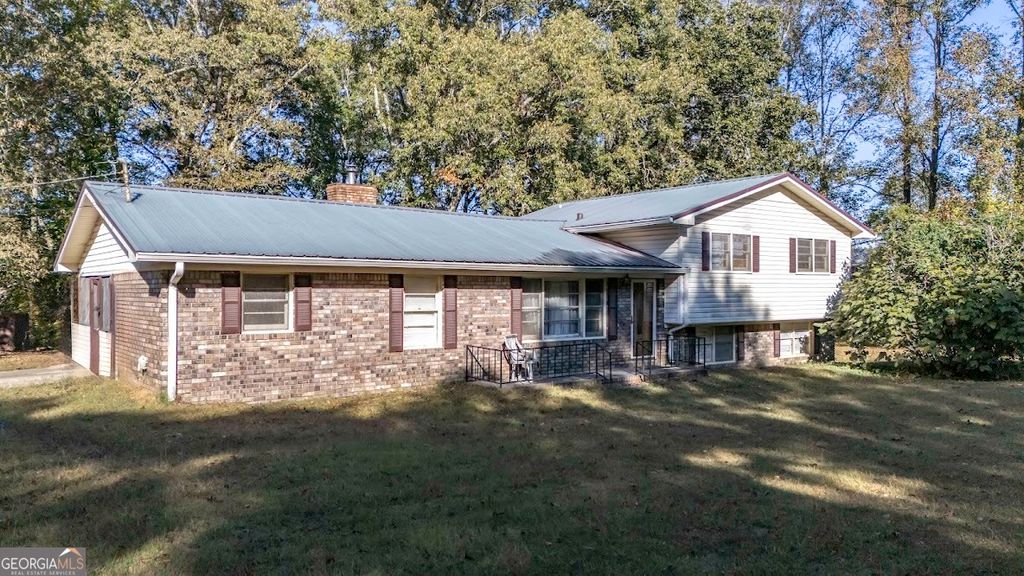 Photo of 998 Hamrick Road, Bremen, GA 30110 (MLS # 10624568)