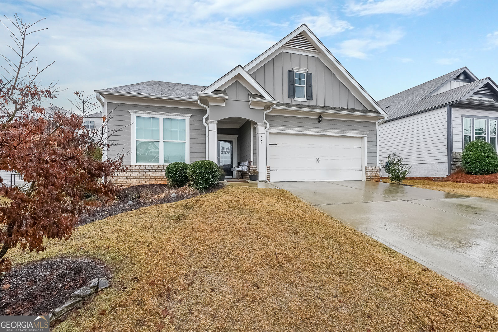 136 Four Seasons BLVD