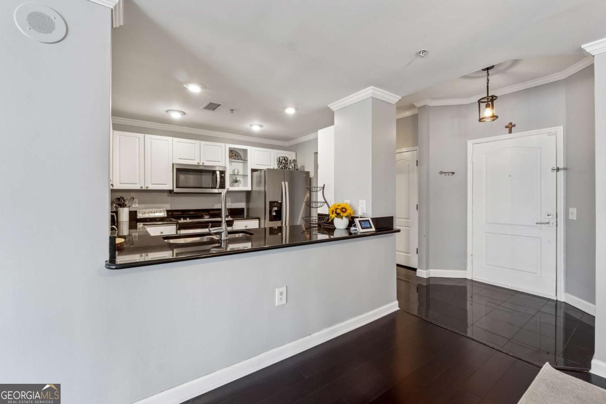 3475 Oak Valley RD NE 980