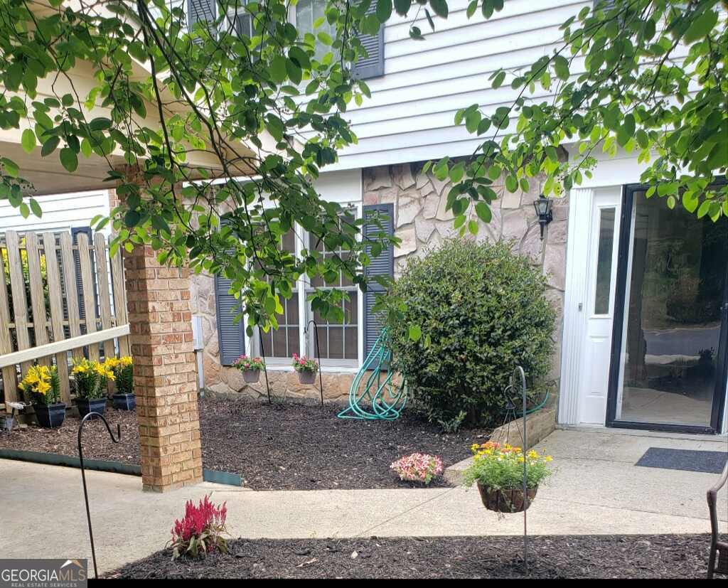 6500 Gaines Ferry RD I-4