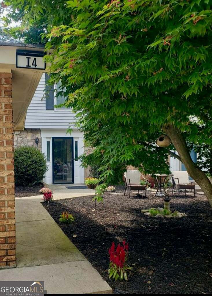 6500 Gaines Ferry RD I-4