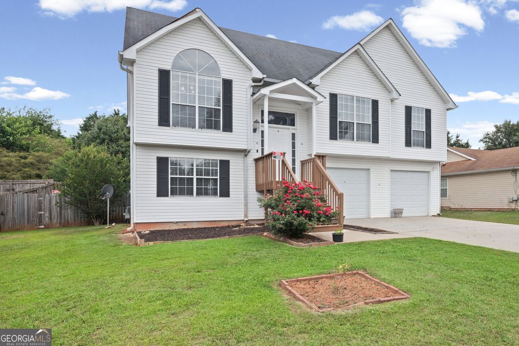 Photo of 2031 Tudor Drive, McDonough, GA 30253 (MLS # 10772629)