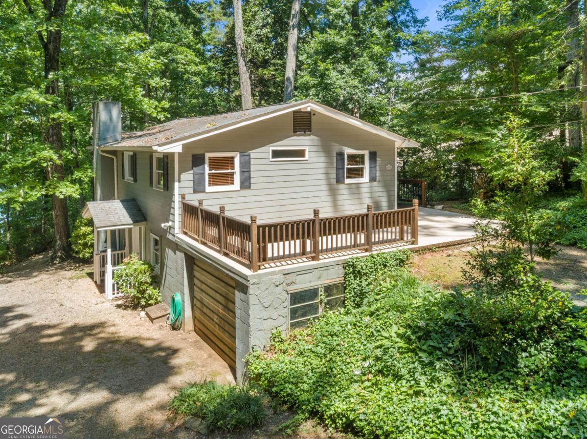 8425 Lynn DR