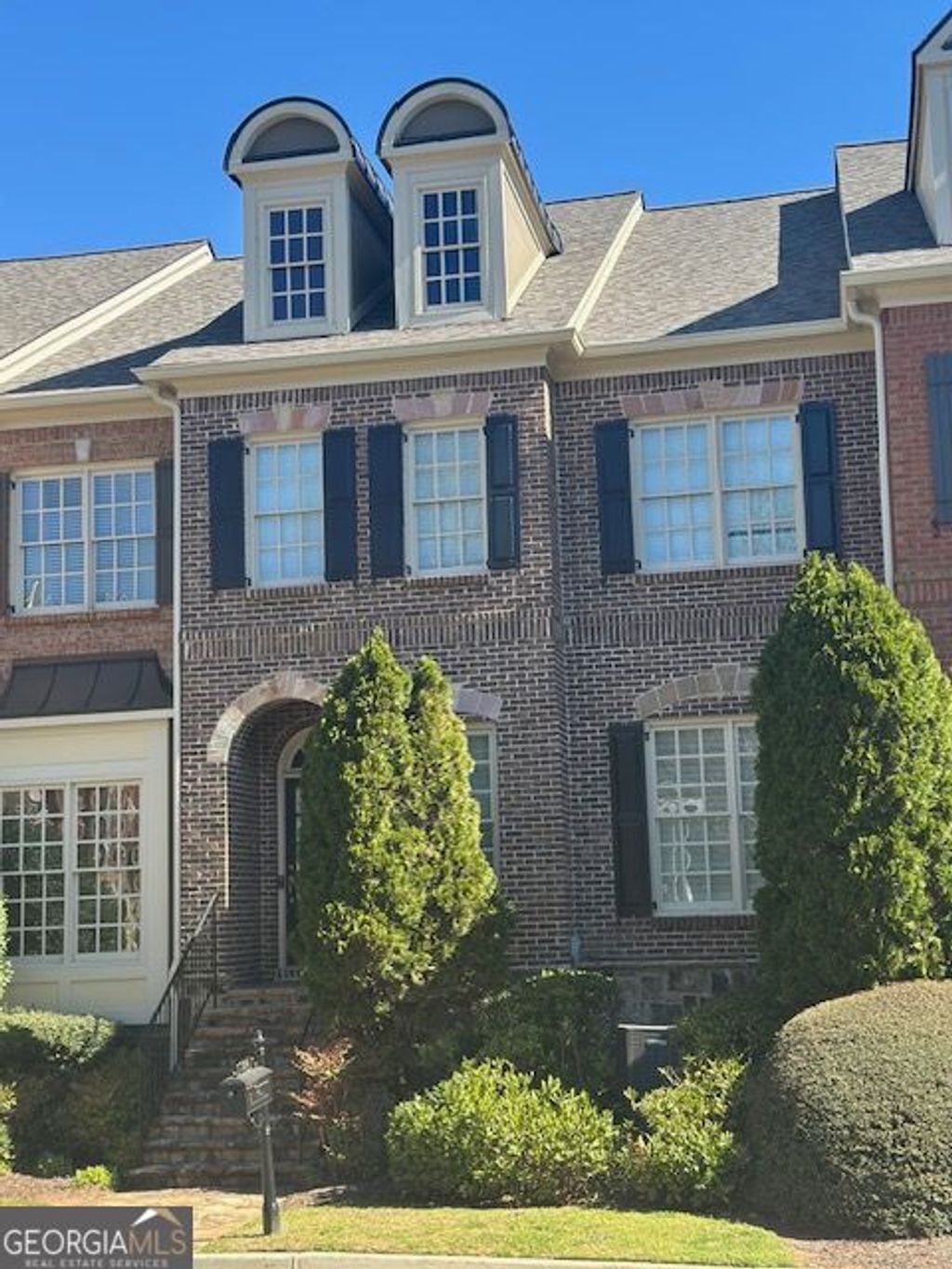 Photo of 594 Parkside Village Way, Marietta, GA 30060 (MLS # 10730386)