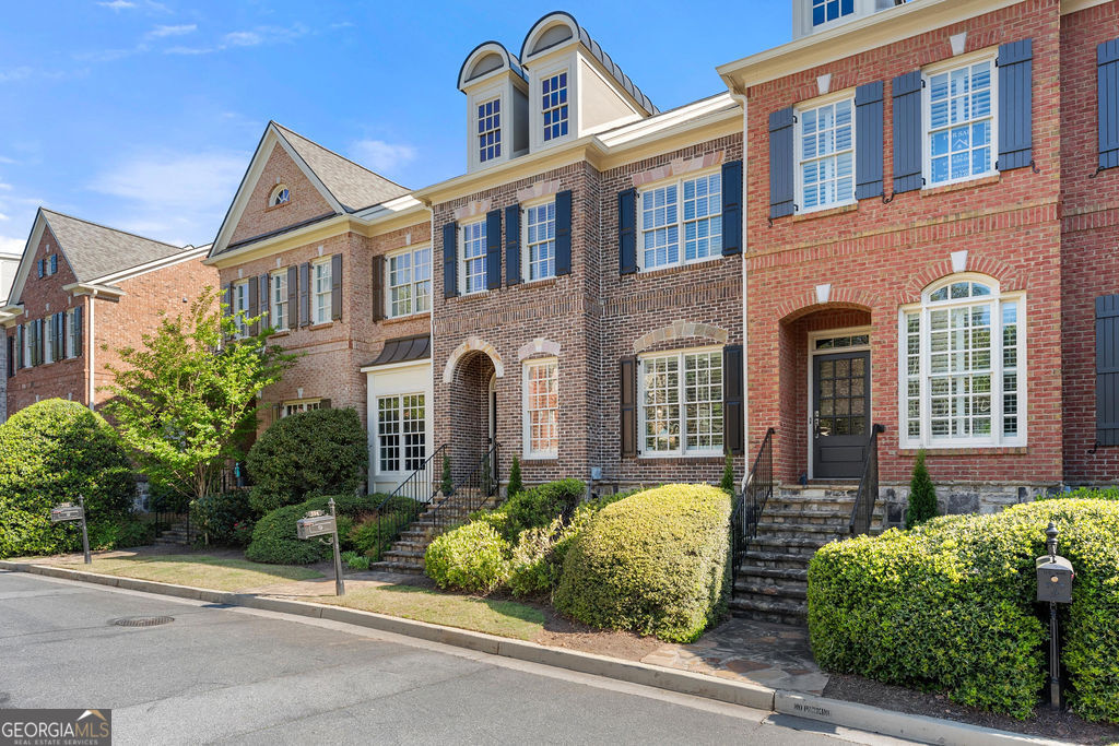 594 Parkside Village WAY