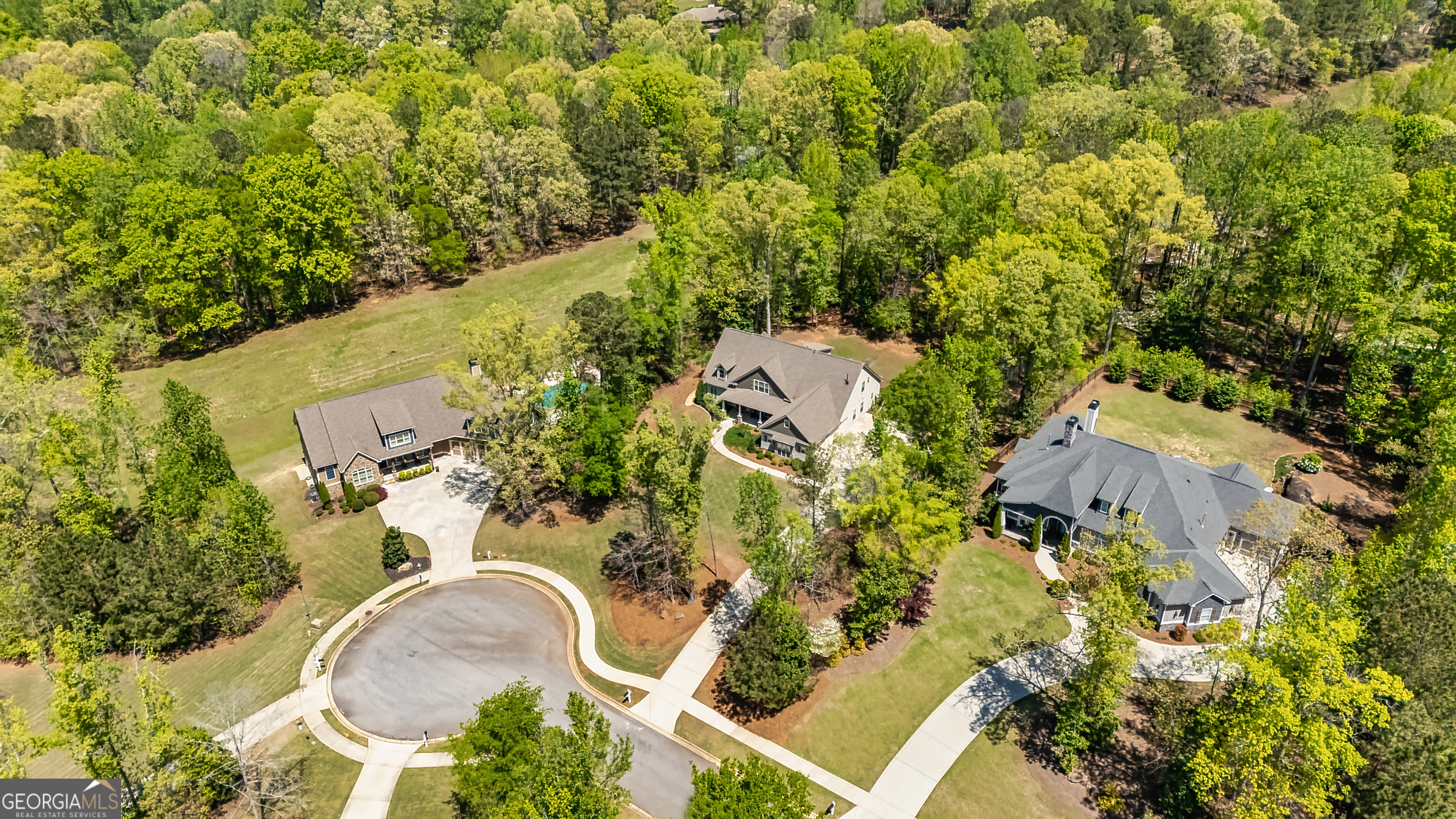 Tyrone, Georgia 30290, United States, 5 Bedrooms Bedrooms, ,5 BathroomsBathrooms,Residential,Pending,109916