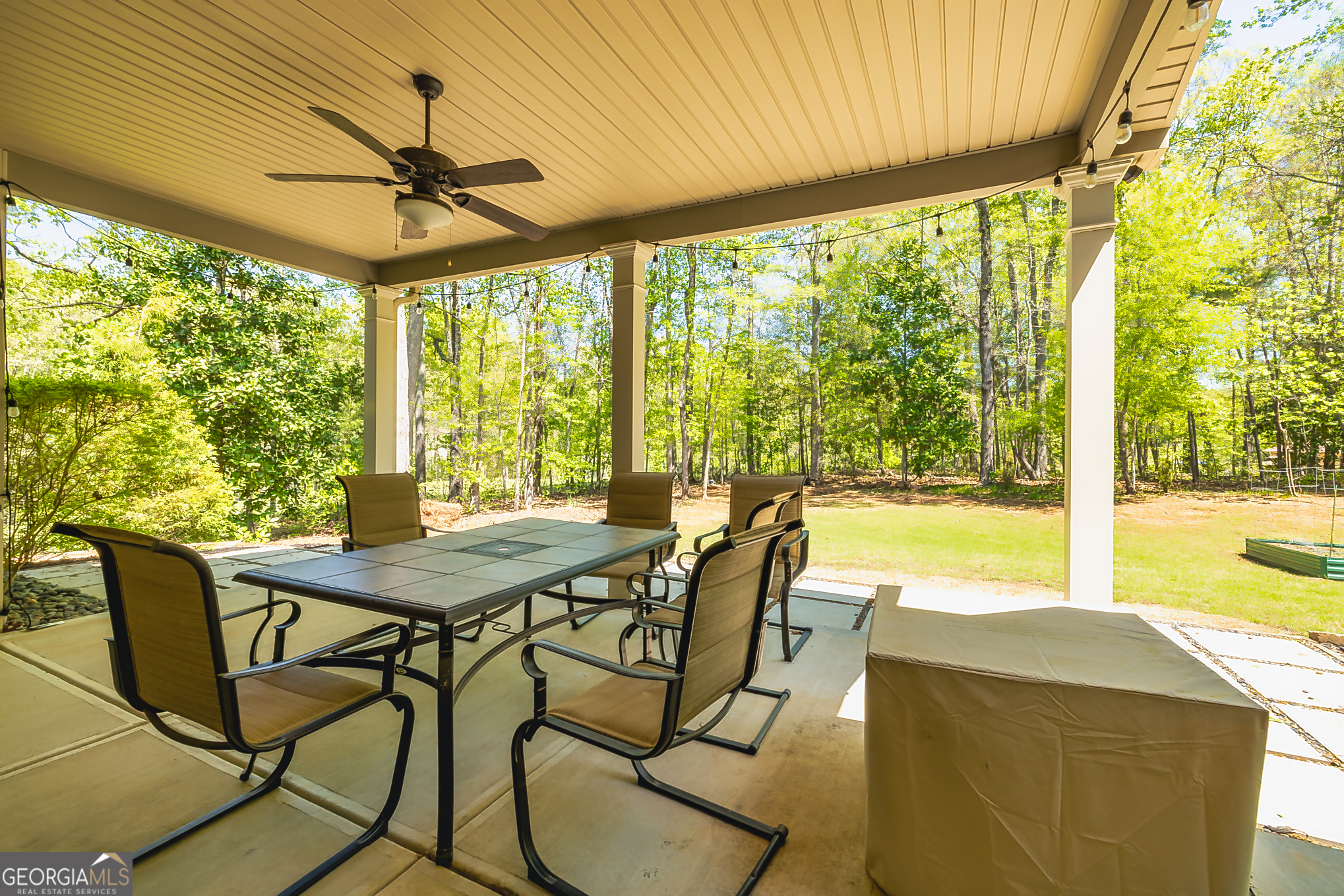 Tyrone, Georgia 30290, United States, 5 Bedrooms Bedrooms, ,5 BathroomsBathrooms,Residential,Pending,109916