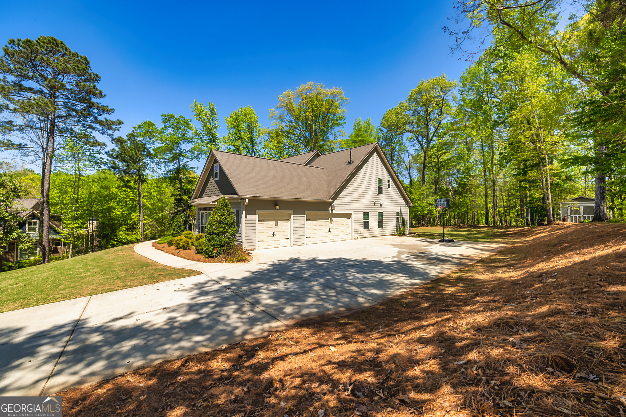 Tyrone, Georgia 30290, United States, 5 Bedrooms Bedrooms, ,5 BathroomsBathrooms,Residential,Pending,109916