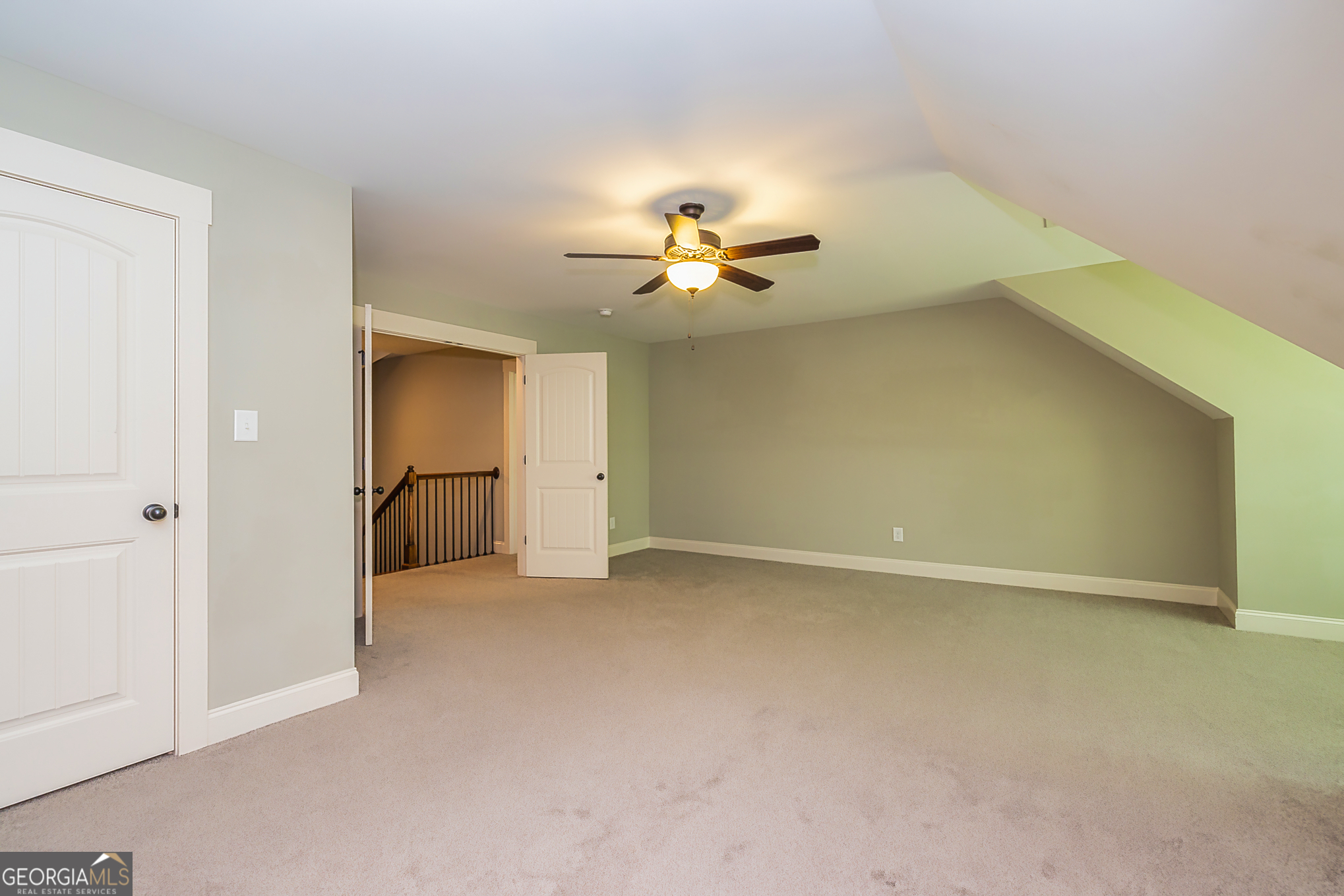 Tyrone, Georgia 30290, United States, 5 Bedrooms Bedrooms, ,5 BathroomsBathrooms,Residential,Pending,109916