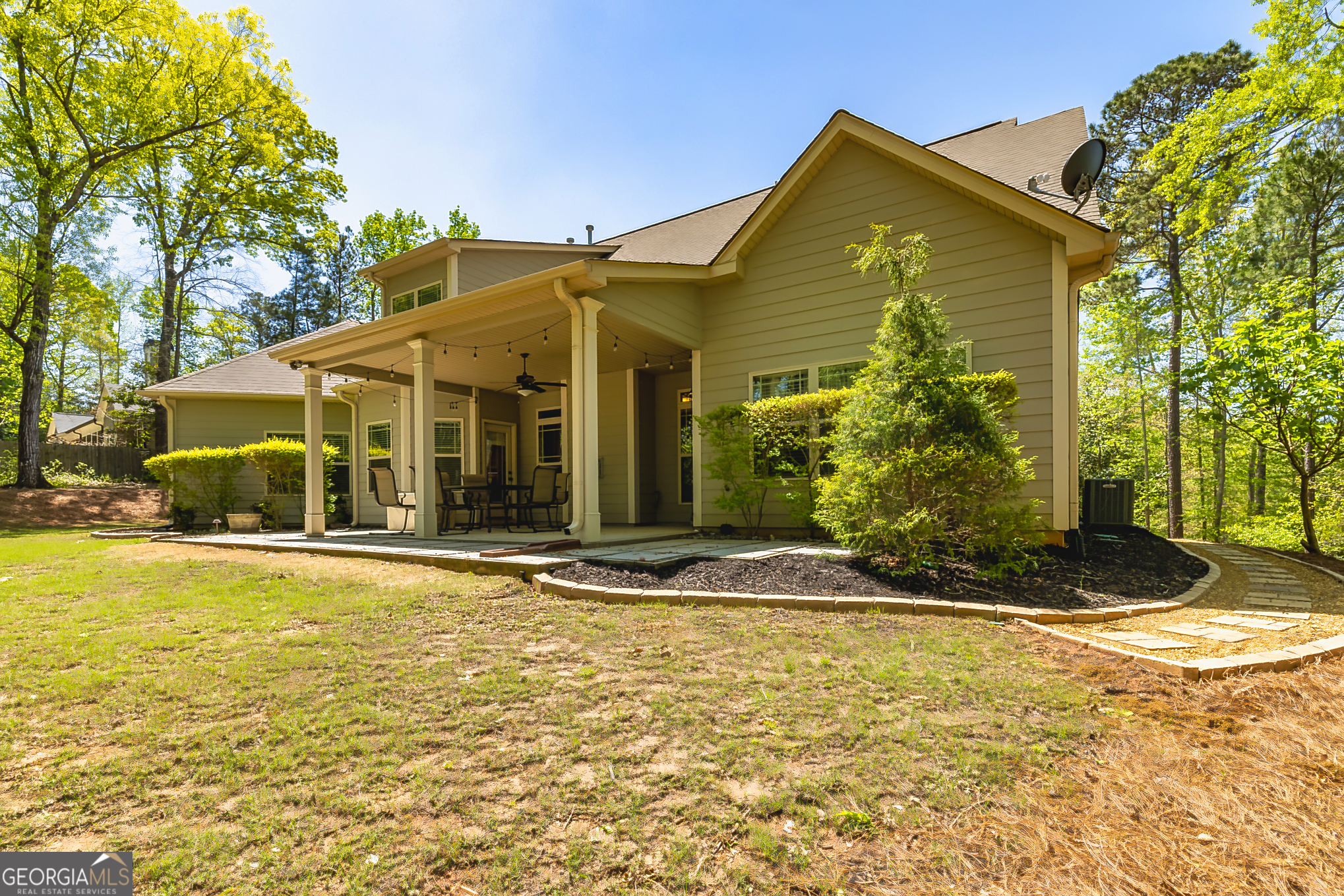 Tyrone, Georgia 30290, United States, 5 Bedrooms Bedrooms, ,5 BathroomsBathrooms,Residential,Pending,109916