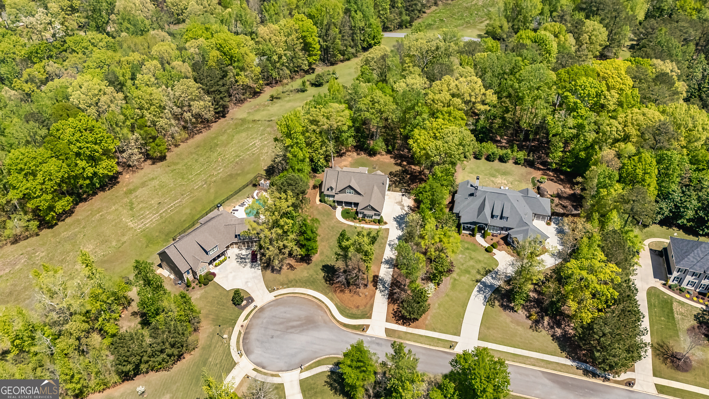 Tyrone, Georgia 30290, United States, 5 Bedrooms Bedrooms, ,5 BathroomsBathrooms,Residential,Pending,109916