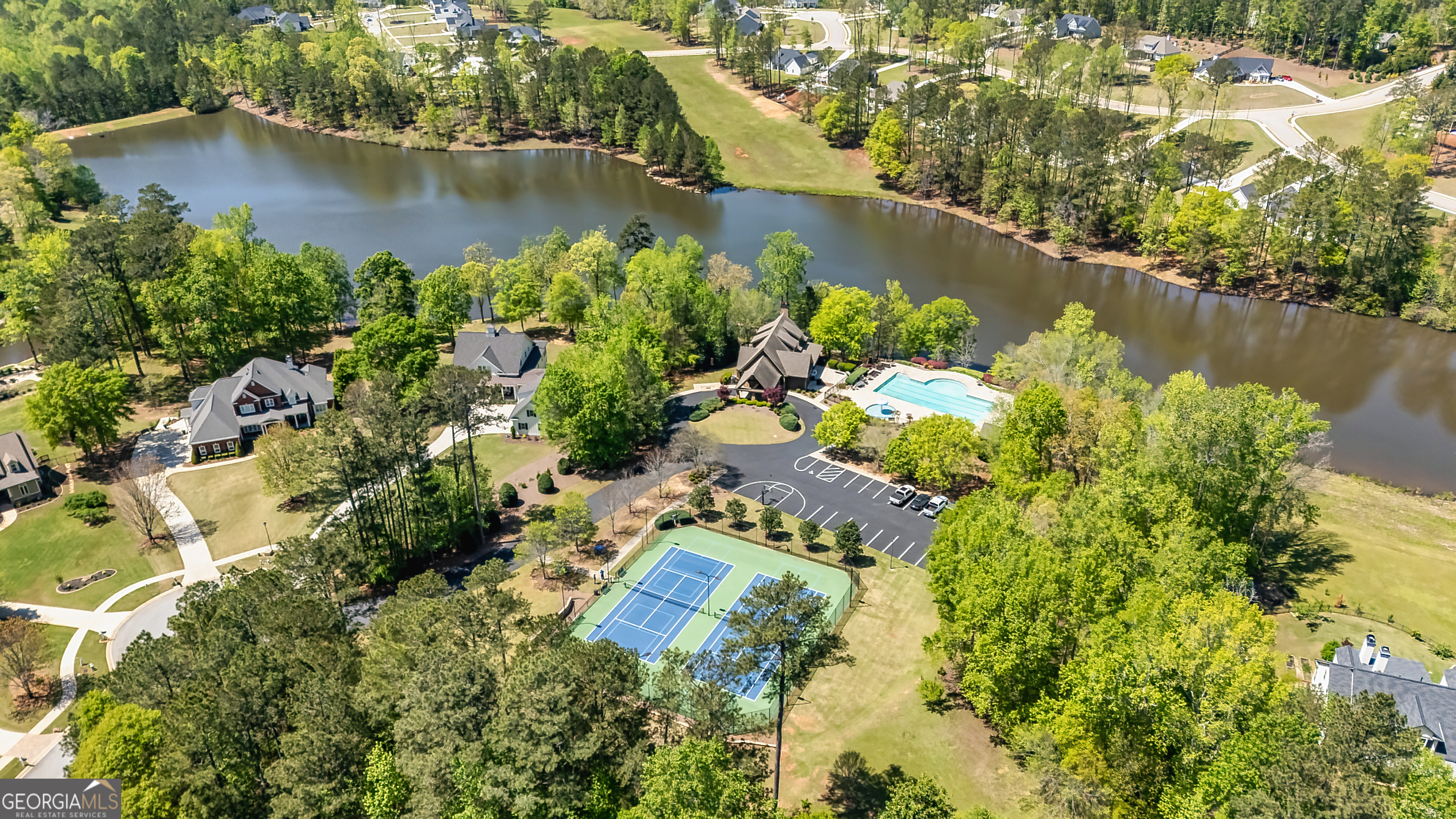 Tyrone, Georgia 30290, United States, 5 Bedrooms Bedrooms, ,5 BathroomsBathrooms,Residential,Pending,109916