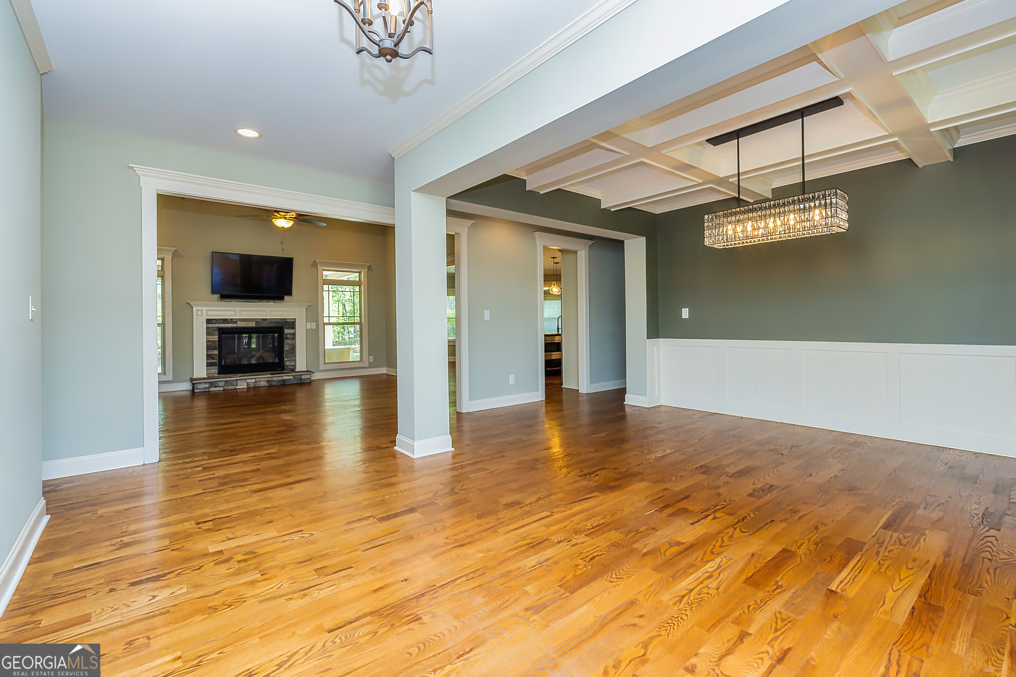 Tyrone, Georgia 30290, United States, 5 Bedrooms Bedrooms, ,5 BathroomsBathrooms,Residential,Pending,109916