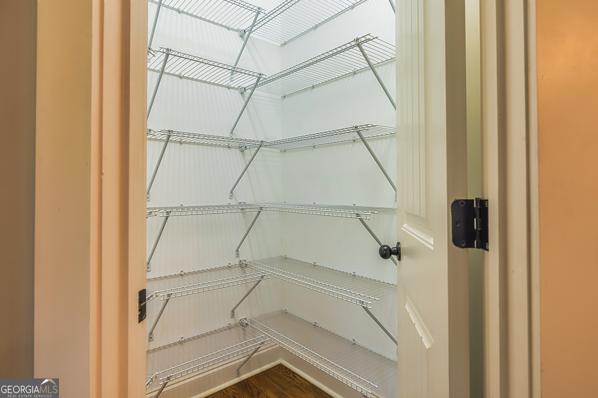 Tyrone, Georgia 30290, United States, 5 Bedrooms Bedrooms, ,5 BathroomsBathrooms,Residential,Pending,109916