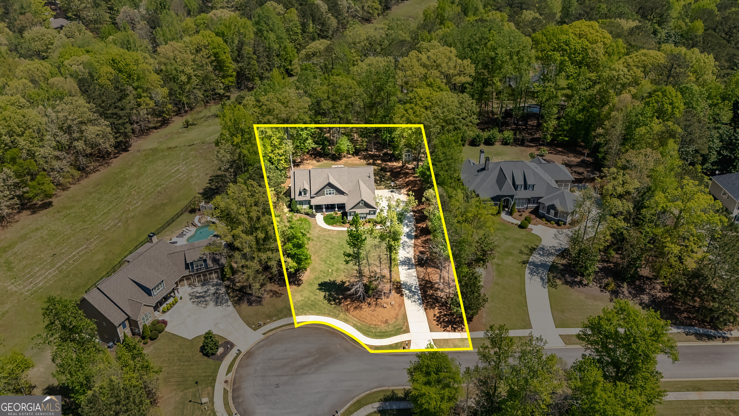 Tyrone, Georgia 30290, United States, 5 Bedrooms Bedrooms, ,5 BathroomsBathrooms,Residential,Pending,109916