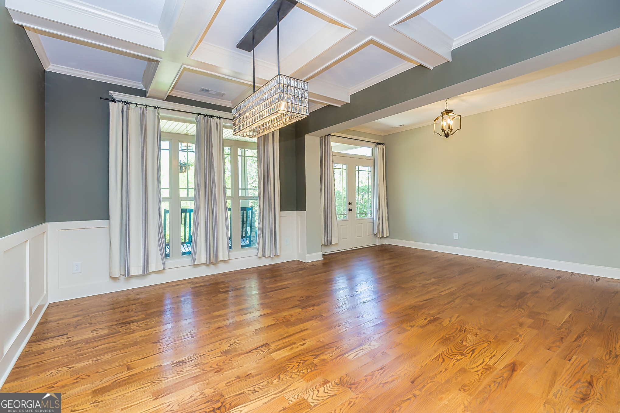 Tyrone, Georgia 30290, United States, 5 Bedrooms Bedrooms, ,5 BathroomsBathrooms,Residential,Pending,109916