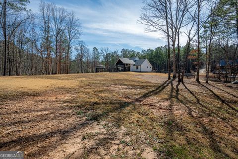 Single Family Residence in Villa Rica GA 11071 Dogwood Dr 13.jpg