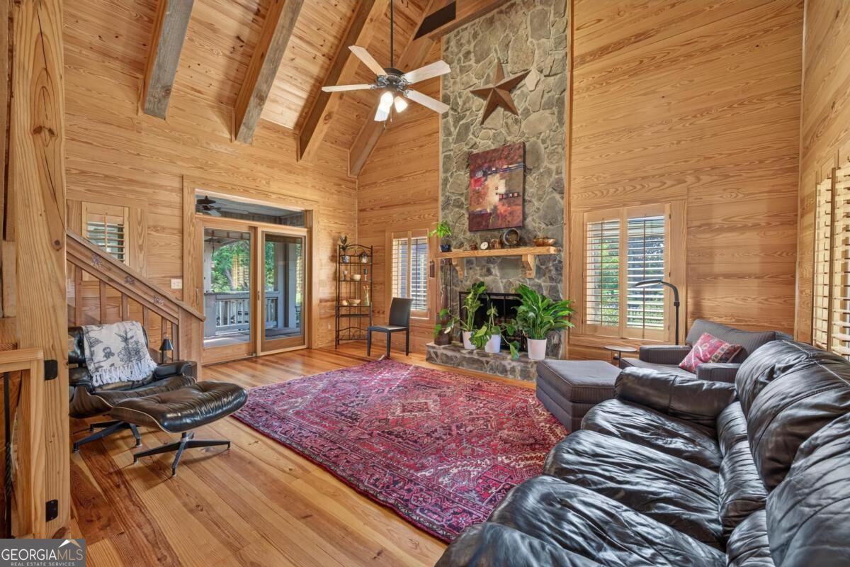 5231 Sandy Creek RD