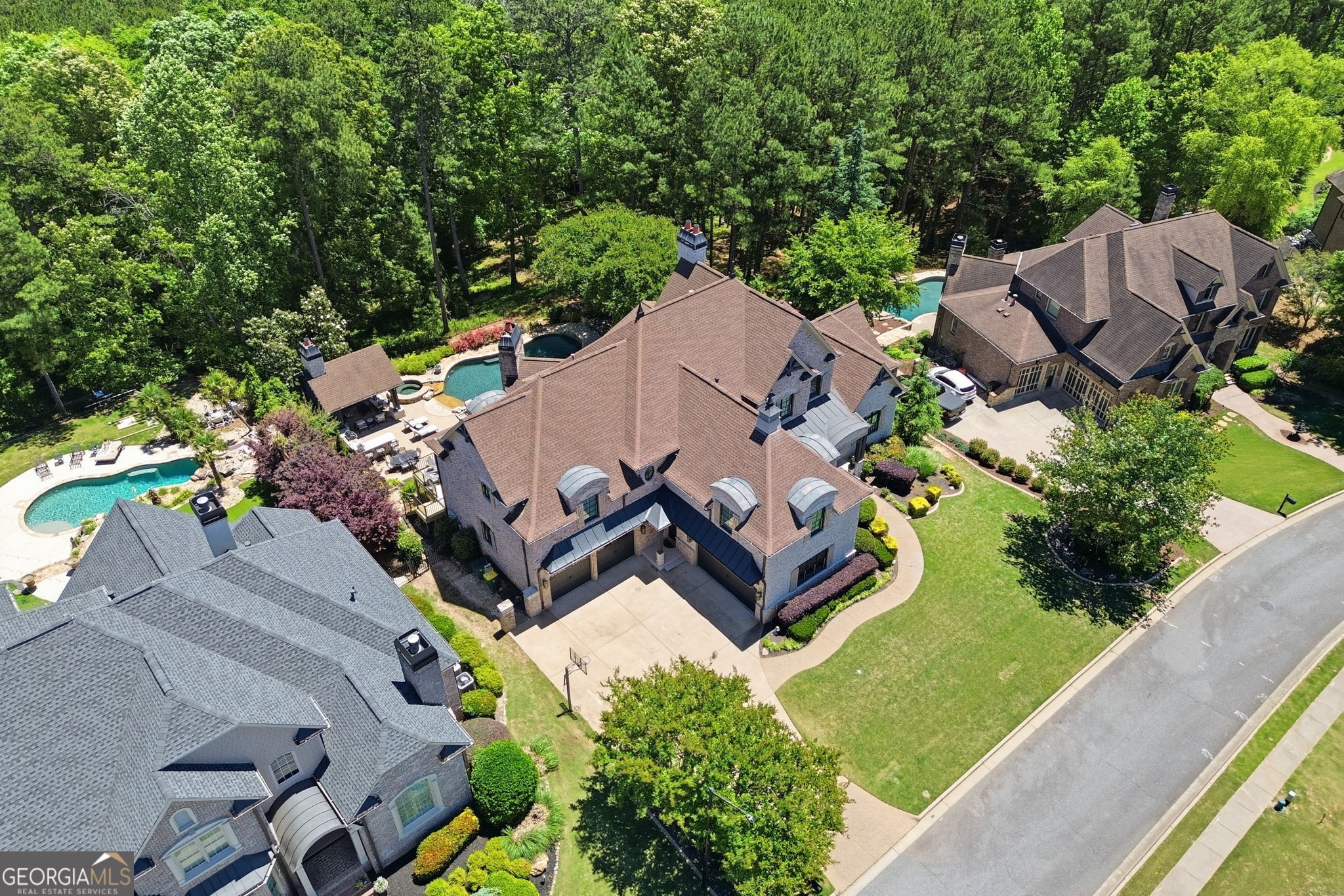 521 Gold Shore LN