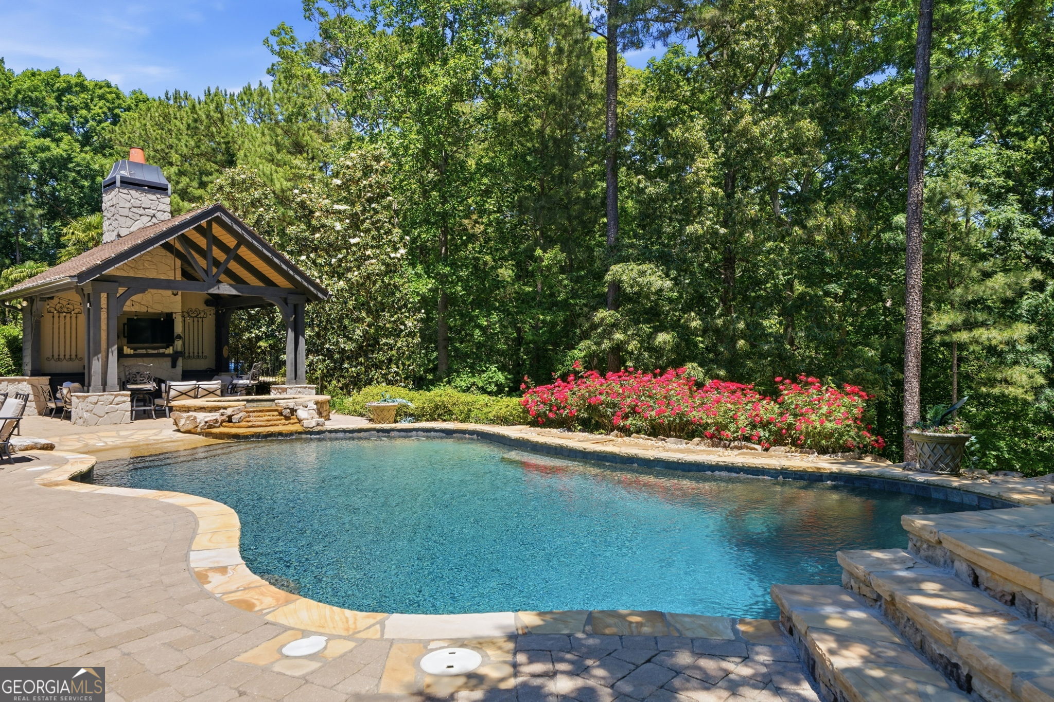 521 Gold Shore LN