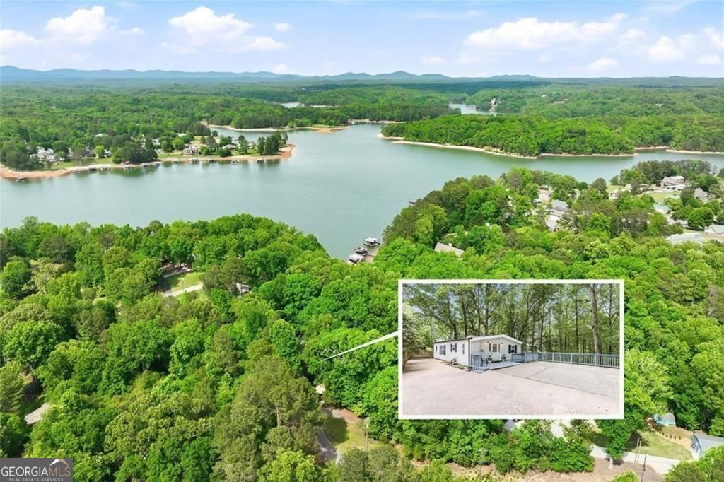 528 Oak Grove RD