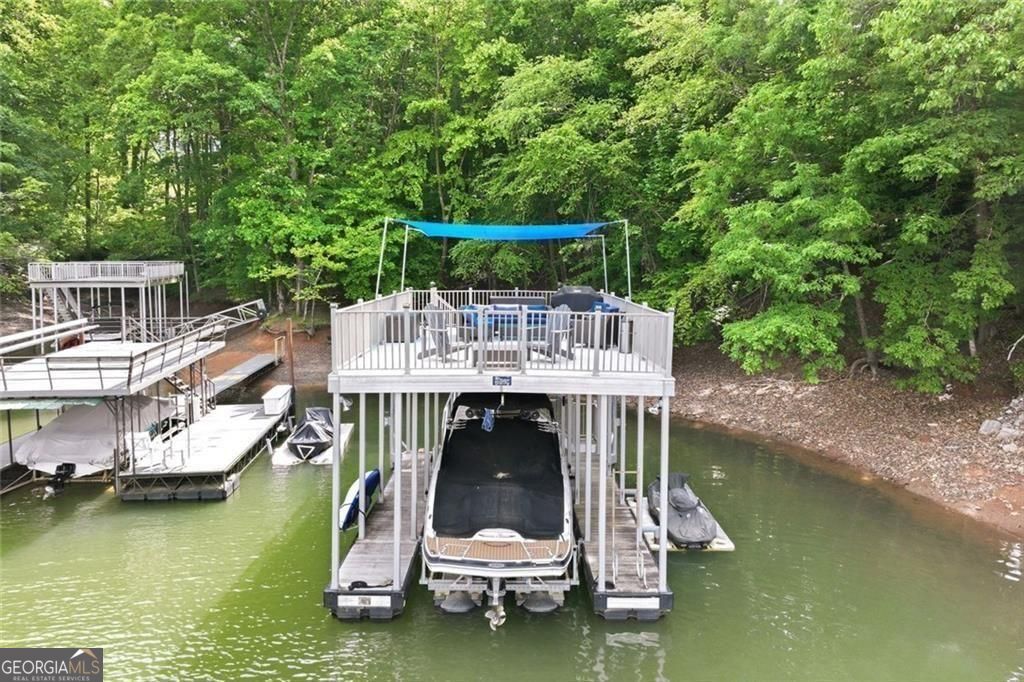 528 Oak Grove RD