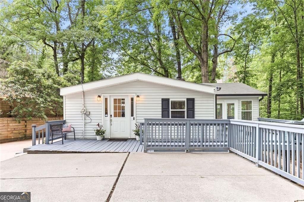528 Oak Grove RD