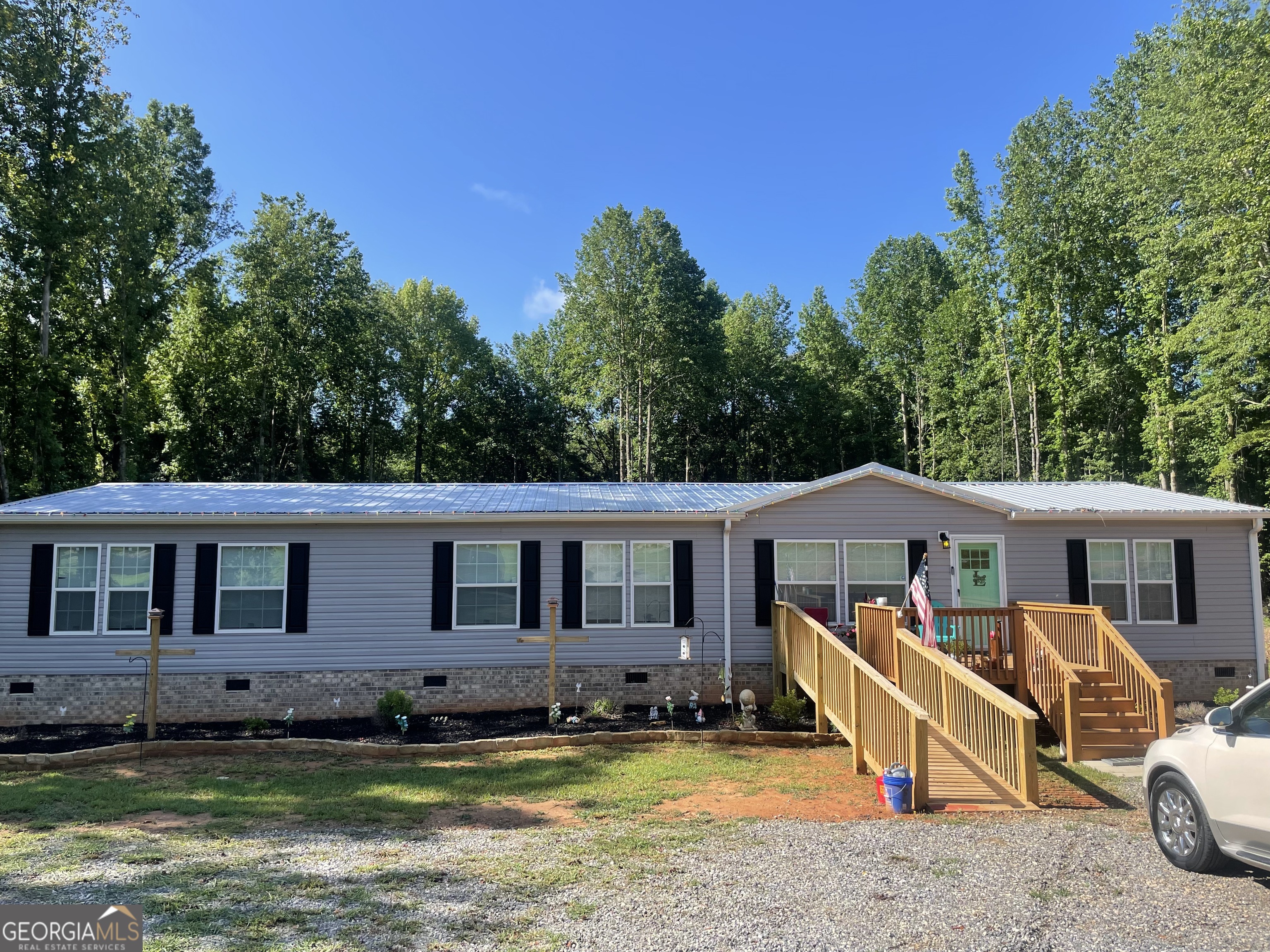 1839 Westmoreland RD