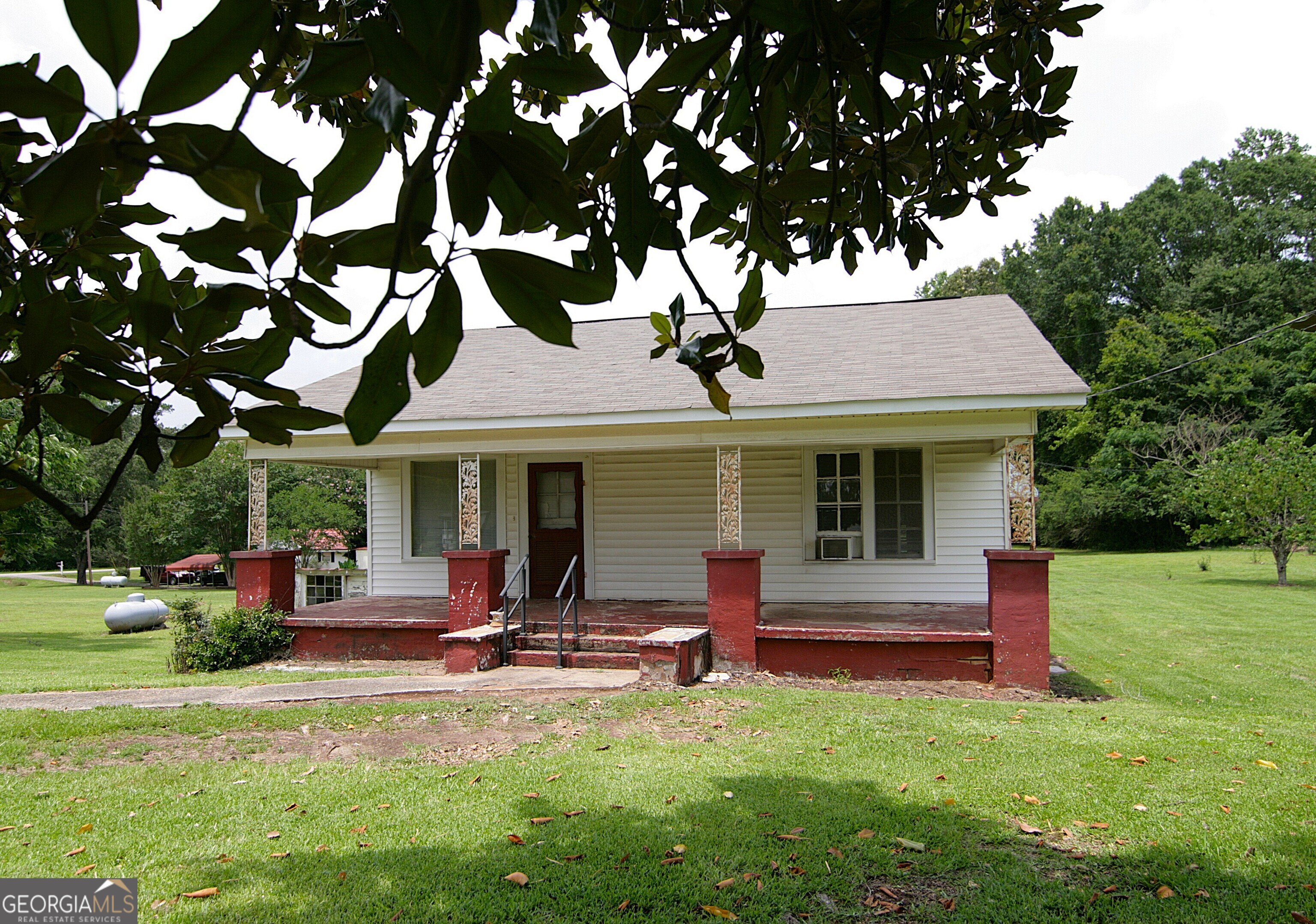 2766 W Highway 54
