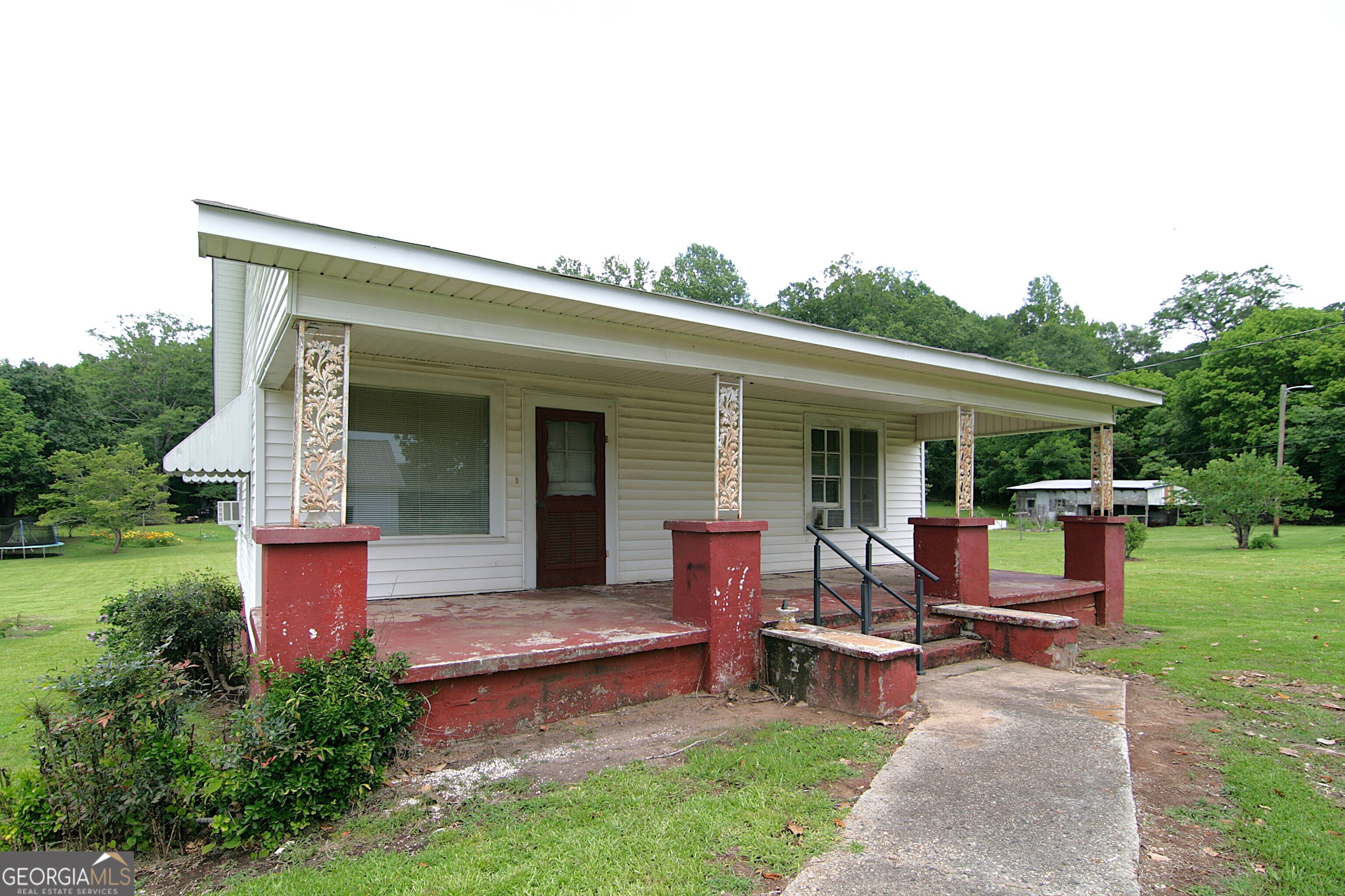 2766 W Highway 54