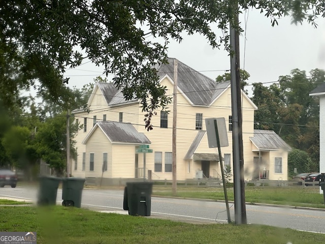 217 S College ST 1-6