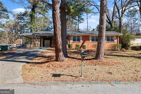 4436 Hillpine RD Forest Park GA 30297