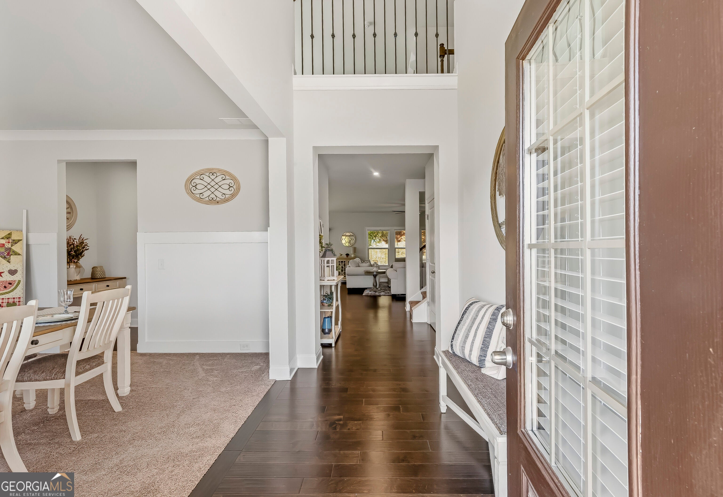 40 Lakewood CT SE