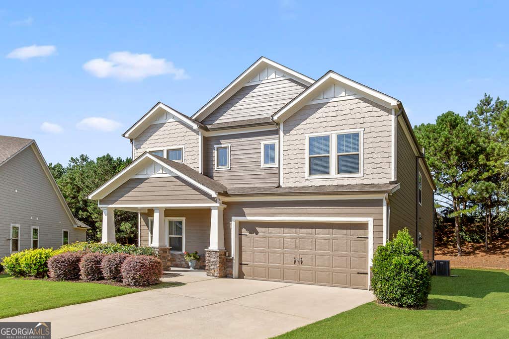 Photo of 40 Lakewood Court SE, Cartersville, GA 30120 (MLS # 10833547)