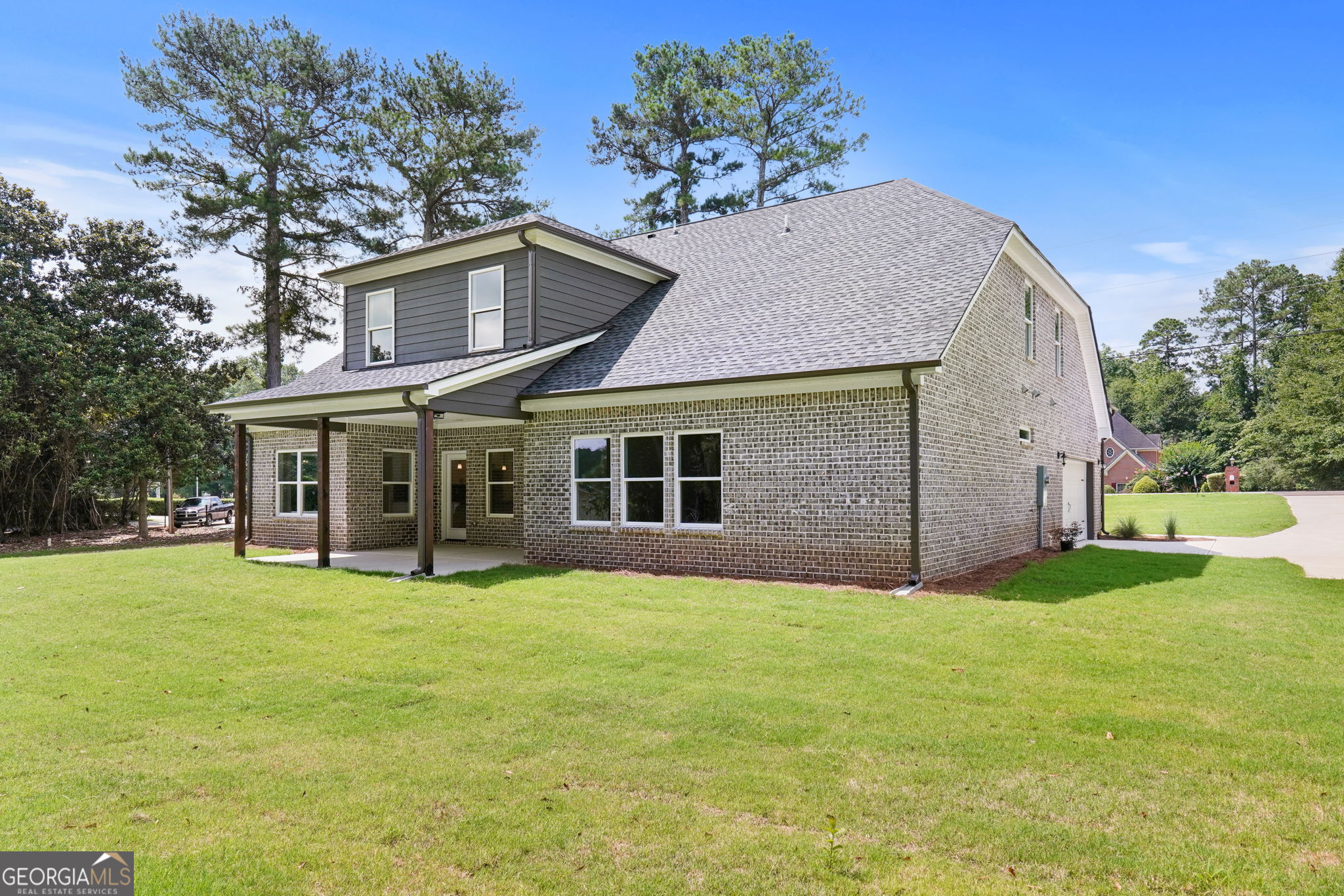 1705 Lake Dow RD