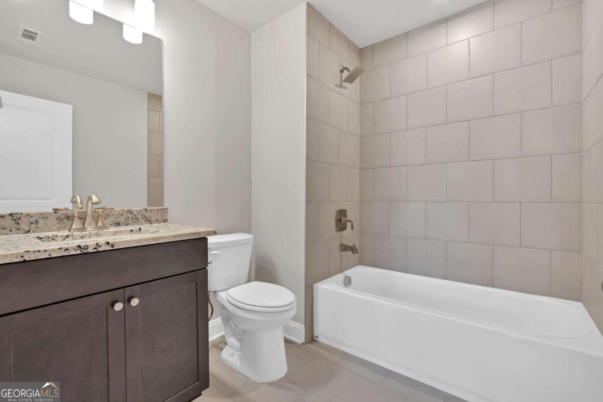 1065 Low Water Crossing NW