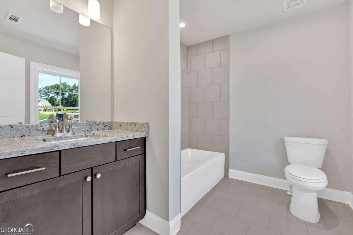 1065 Low Water Crossing NW