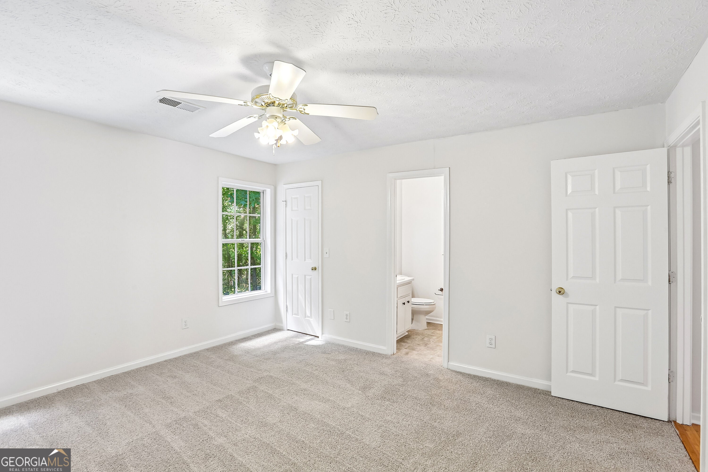 5511 Pond Mill CT