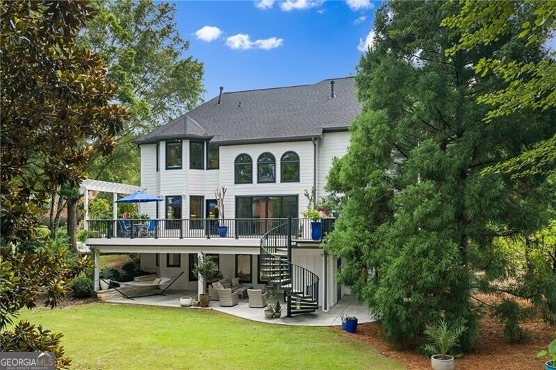 710 Lake Medlock DR