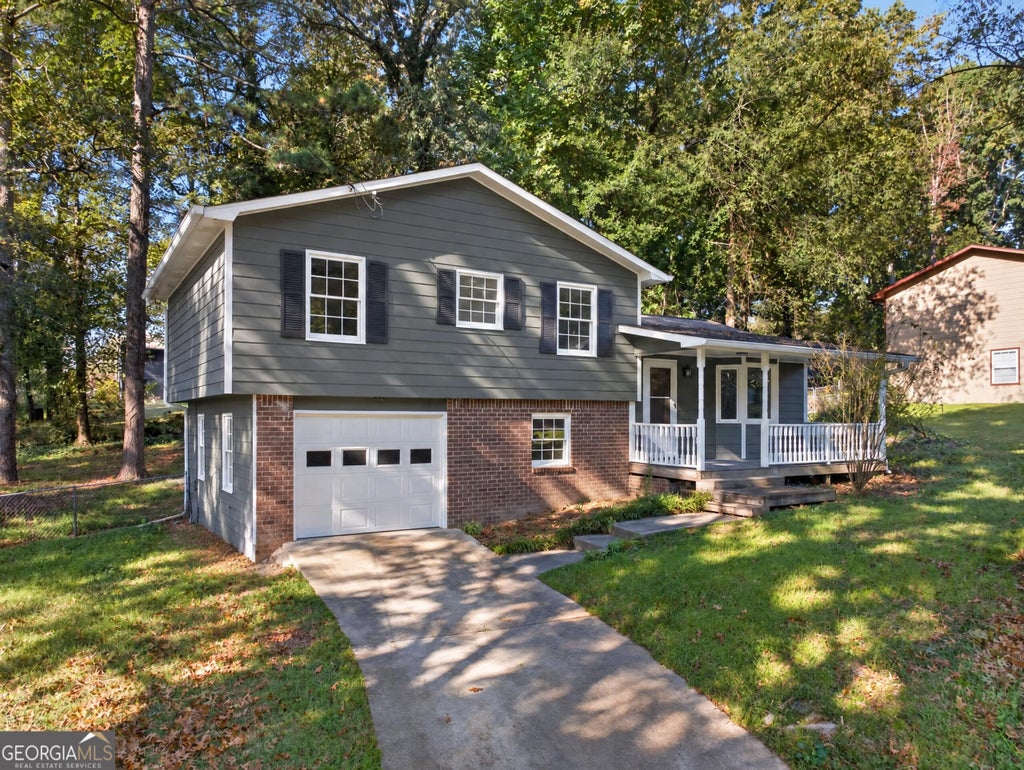 Photo of 1869 Long Street, Snellville, GA 30078 (MLS # 10876541)