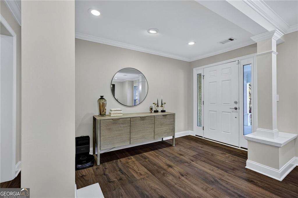 5197 Forest Brook PKWY