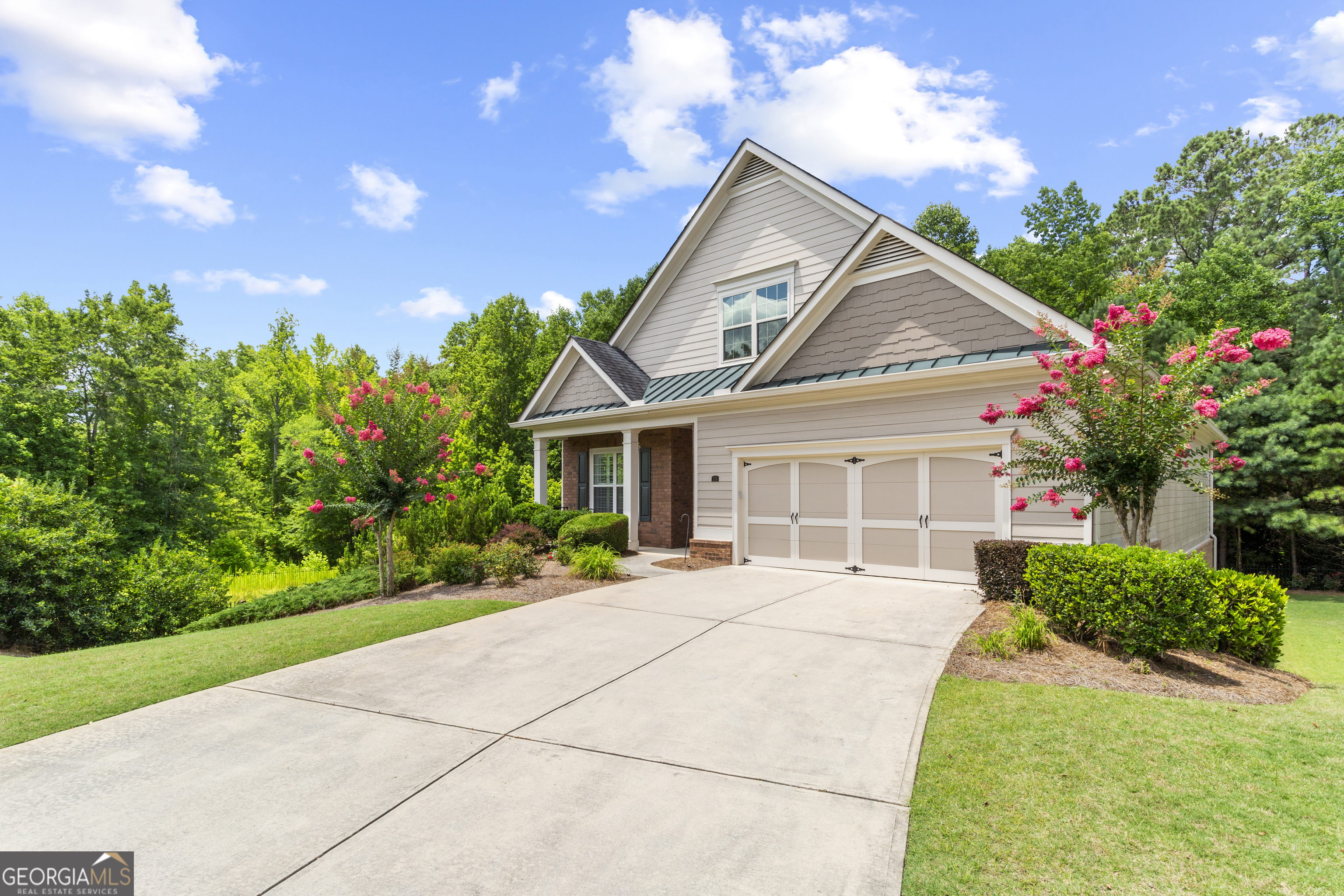 324 Shade Tree CIR
