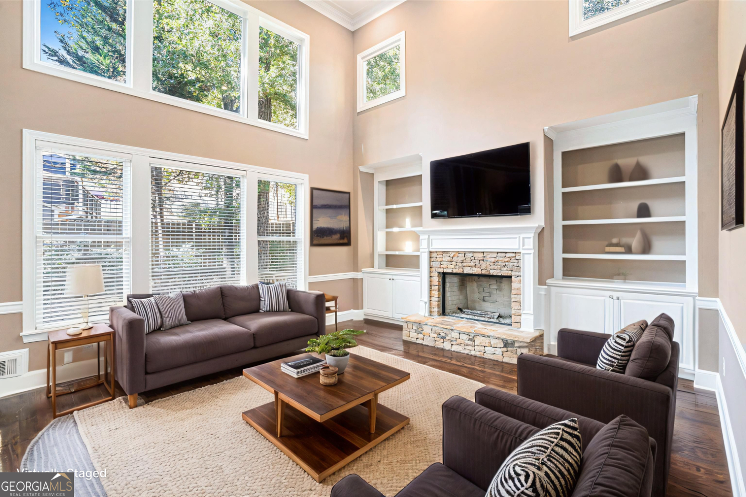 5010 Highland Oaks CT SE