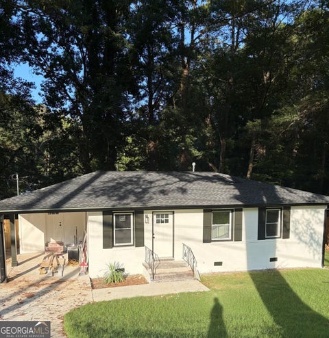 Photo of 3877 Stone Road SW, Atlanta, GA 30331 (MLS # 10846634)